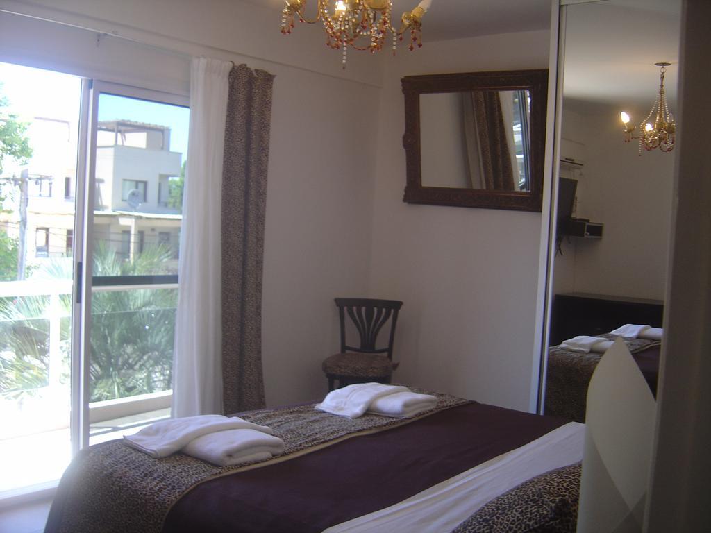 Apart & Hotel Neptuno บาเลเรีย เดล มาร์ ภายนอก รูปภาพ